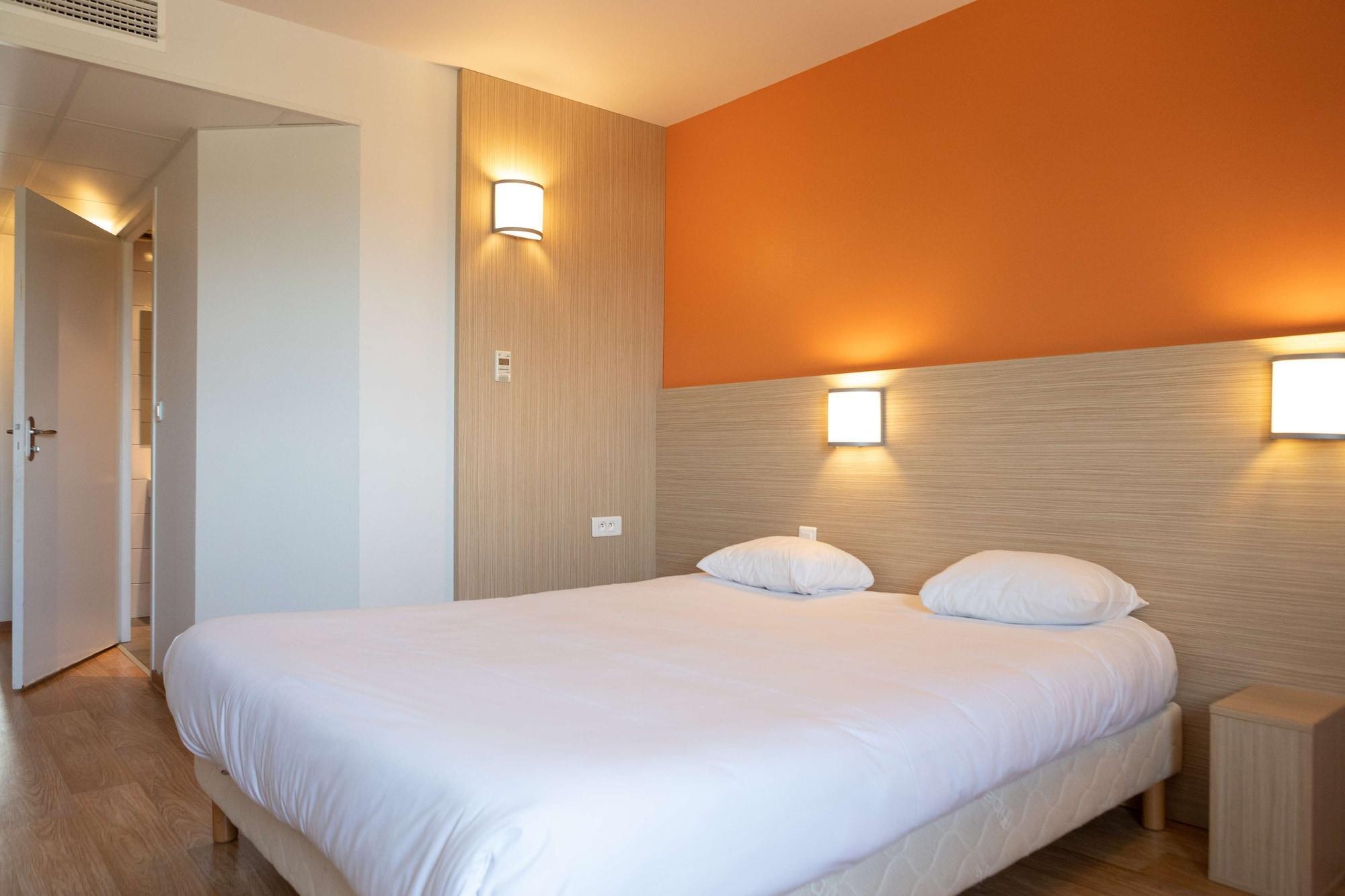The Originals Access,Tendance Hotel, Saint-Etienne Андрезьё-Бутеон Экстерьер фото