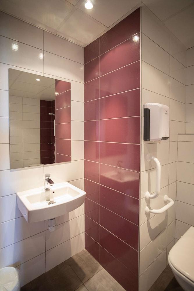 The Originals Access,Tendance Hotel, Saint-Etienne Андрезьё-Бутеон Экстерьер фото